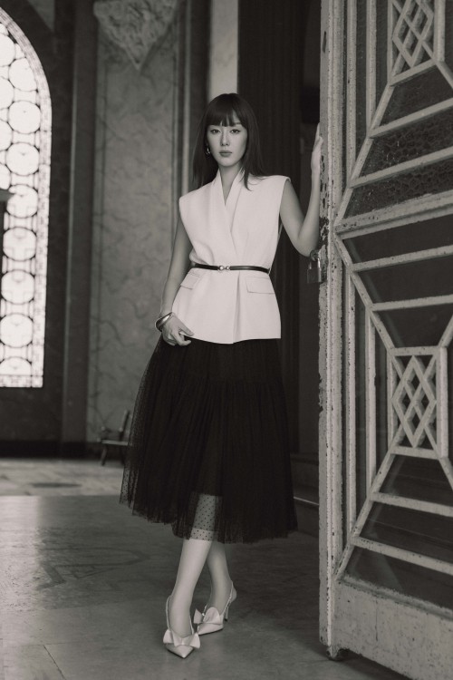 Sixdo Black Mesh Flared Skirt